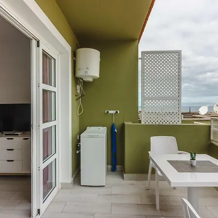 Lägenhet Orlandotop Floor Seaview Fast Wi-fi 2 Min Beach Pool